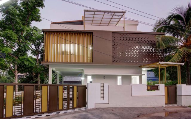 <img src="https://www.eminencearchitects.com/wp-content/uploads/2025/04/Residential.png" alt="Residential" /><br>Residential<br> Vibrant Minimalism